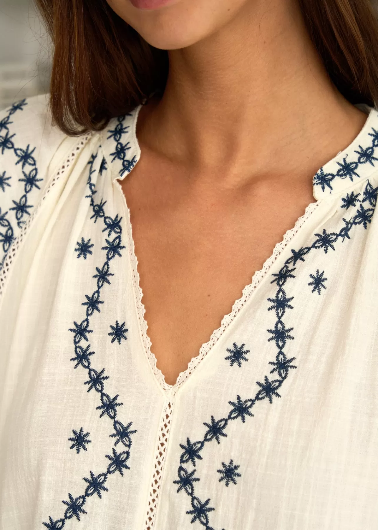 Motus Boutique Blouse Romane< Chemises & Blouses