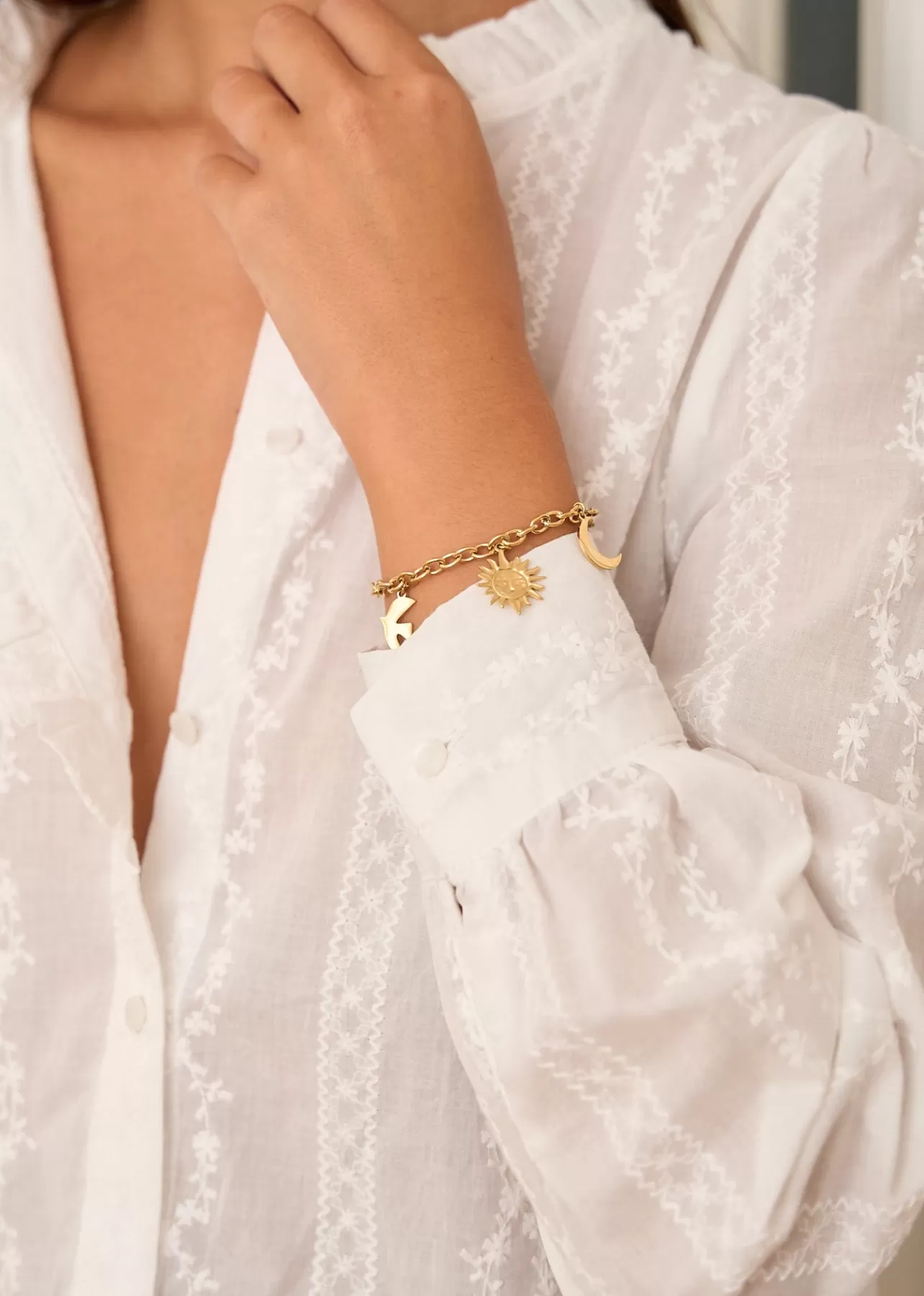 Motus Boutique Bracelet Sun< Bracelets