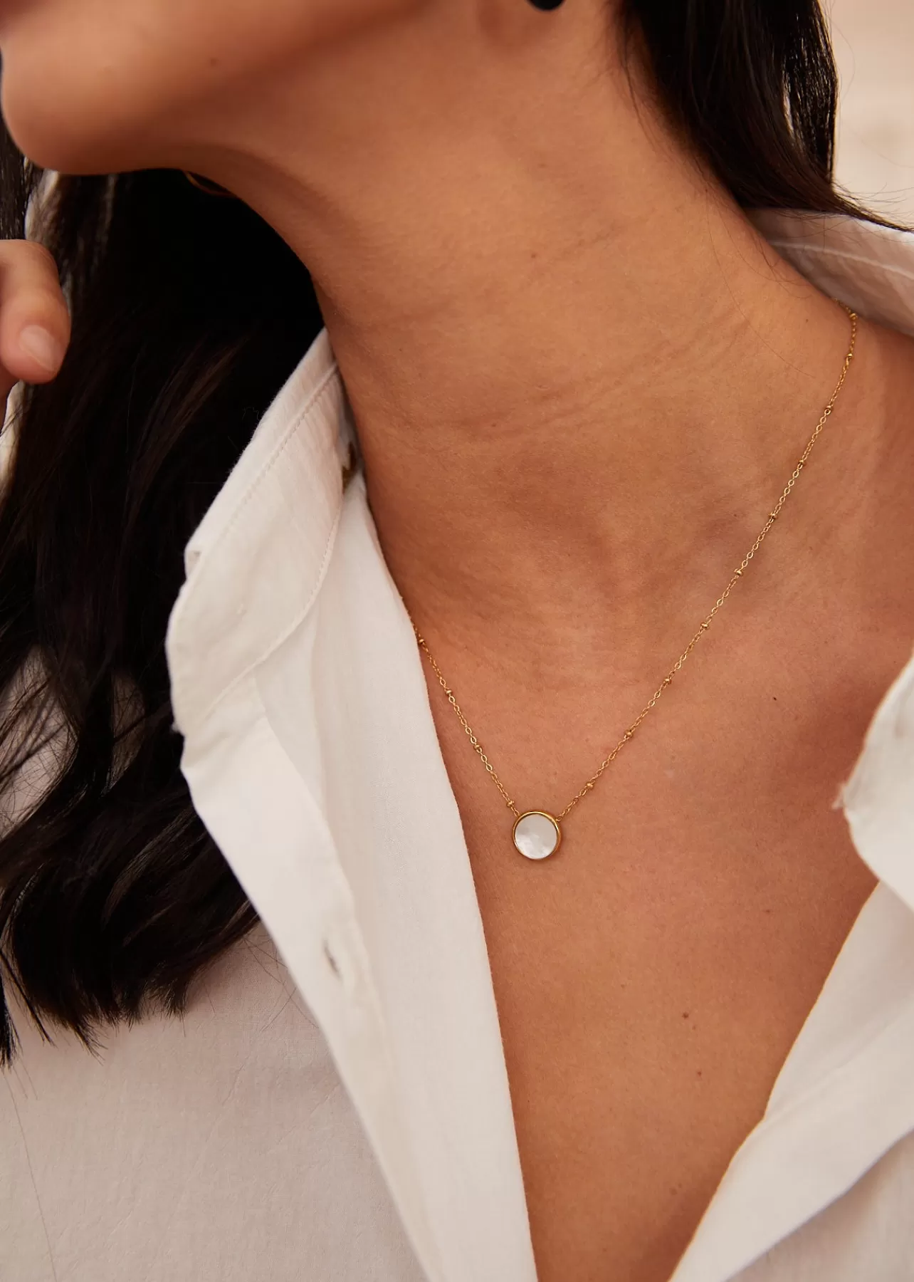 Motus Boutique Collier Isis< Colliers