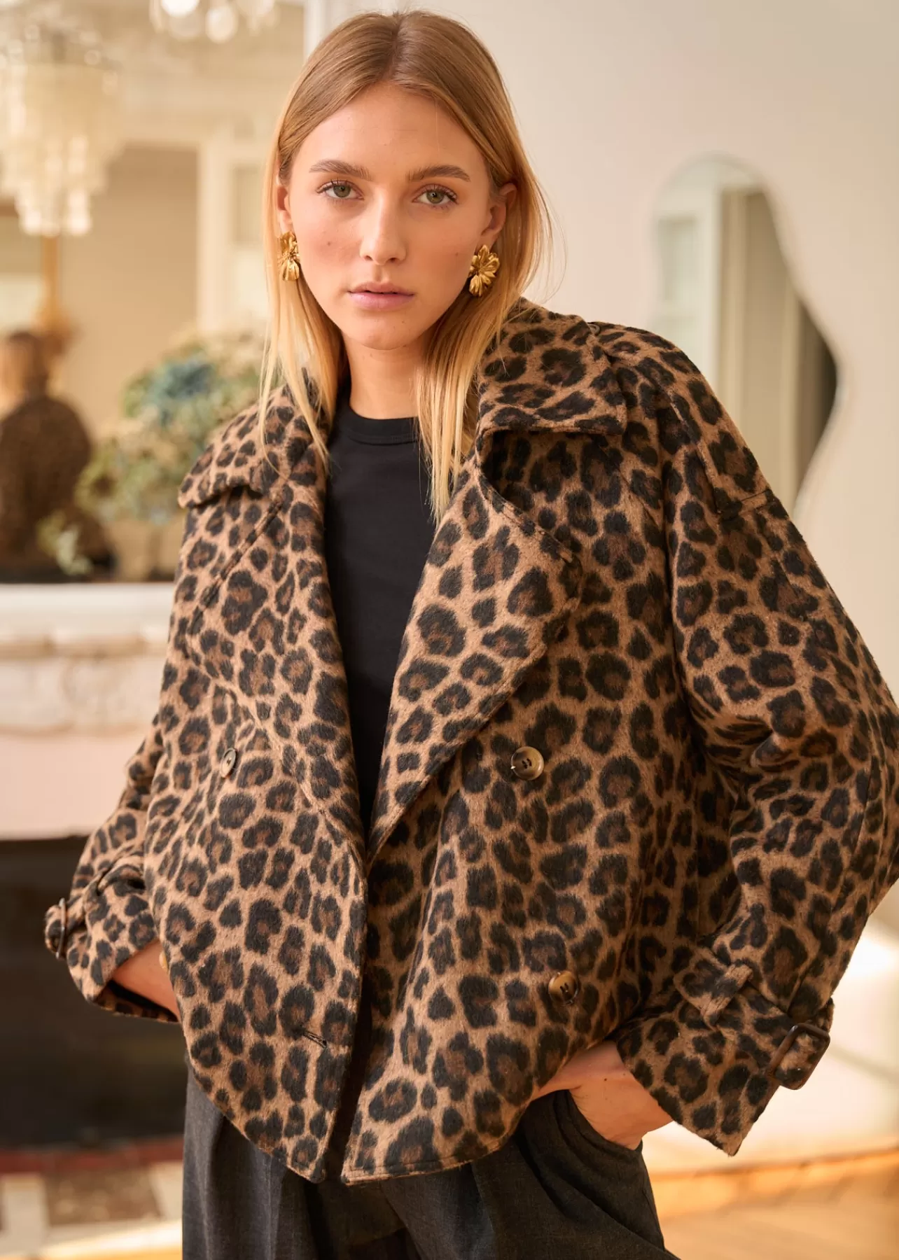 veste_carla_4-1.webp Motus Boutique Veste Carla< Vestes & Manteaux